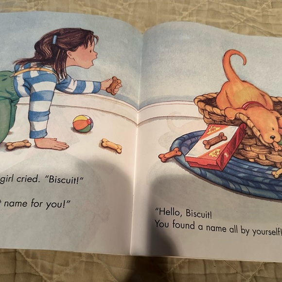 Scholastic 'Hello, Biscuit!' Children's Book - Picture 4 of 6